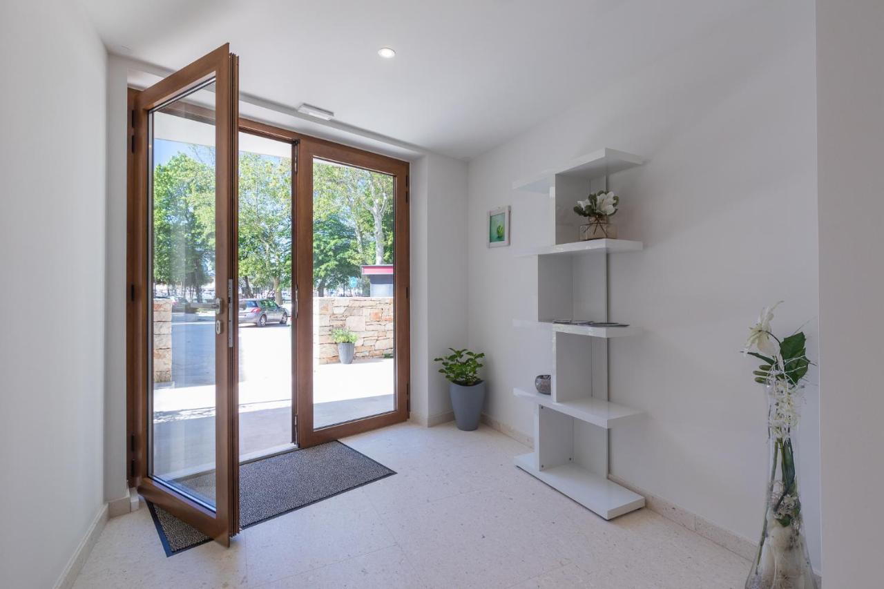 Apartmani Mare Verde Novigrad Istria エクステリア 写真